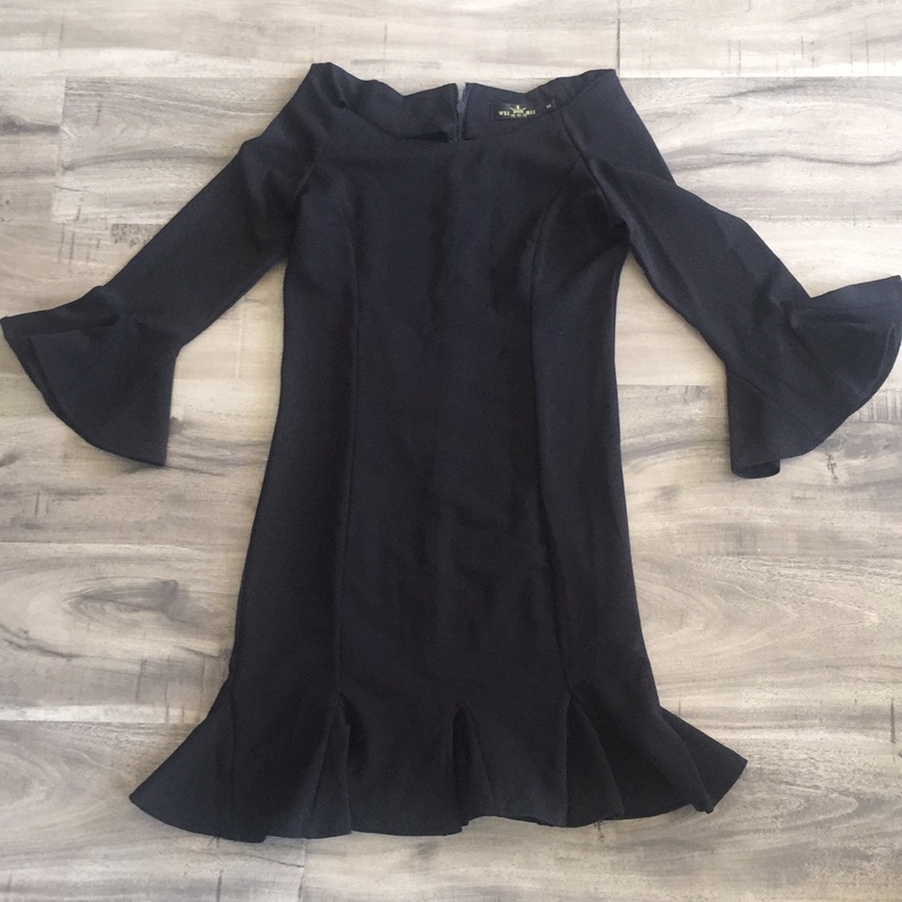 Little black dress!!